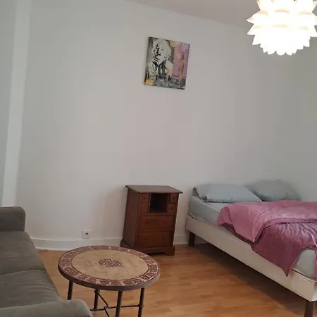 9eme Apartment Paris